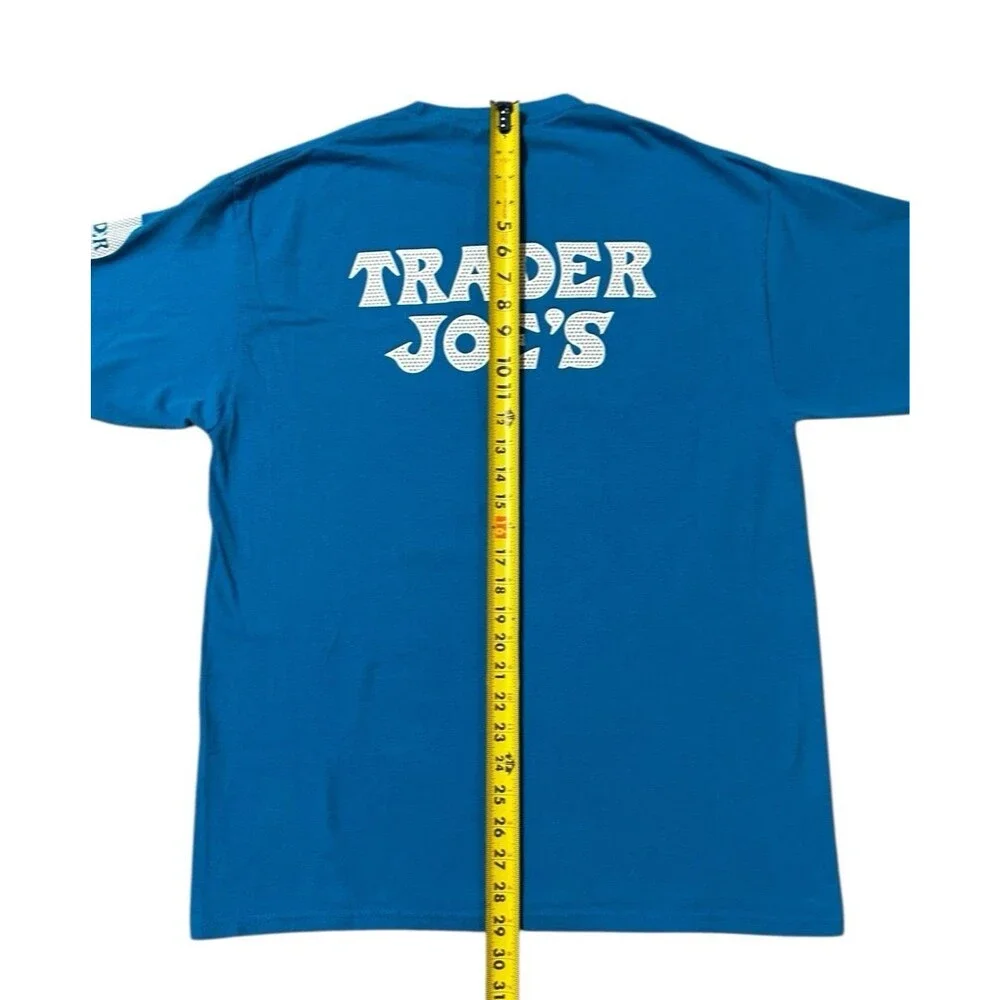 Trader Joes T-shirt L torquoise blue grocery store employee crew market